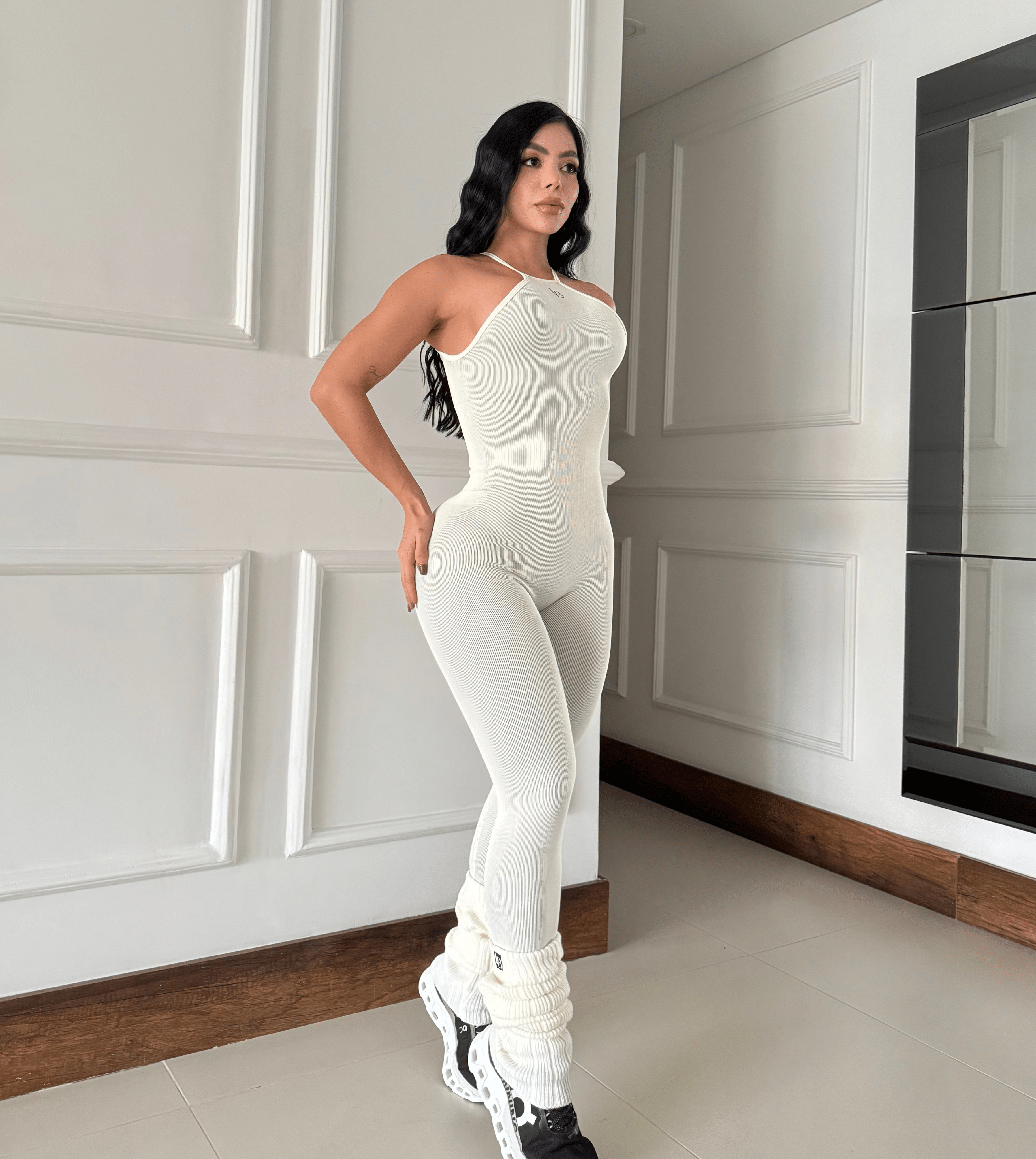 Enterizo_Deportivo_Neck_Flex_Marfil